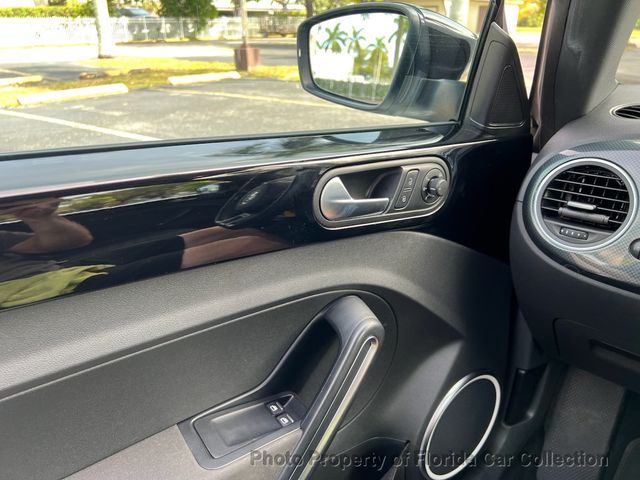2012 Volkswagen Beetle Coupe DSG 2.0T Black Turbo Launch Edition PZEV - 22787758 - 57