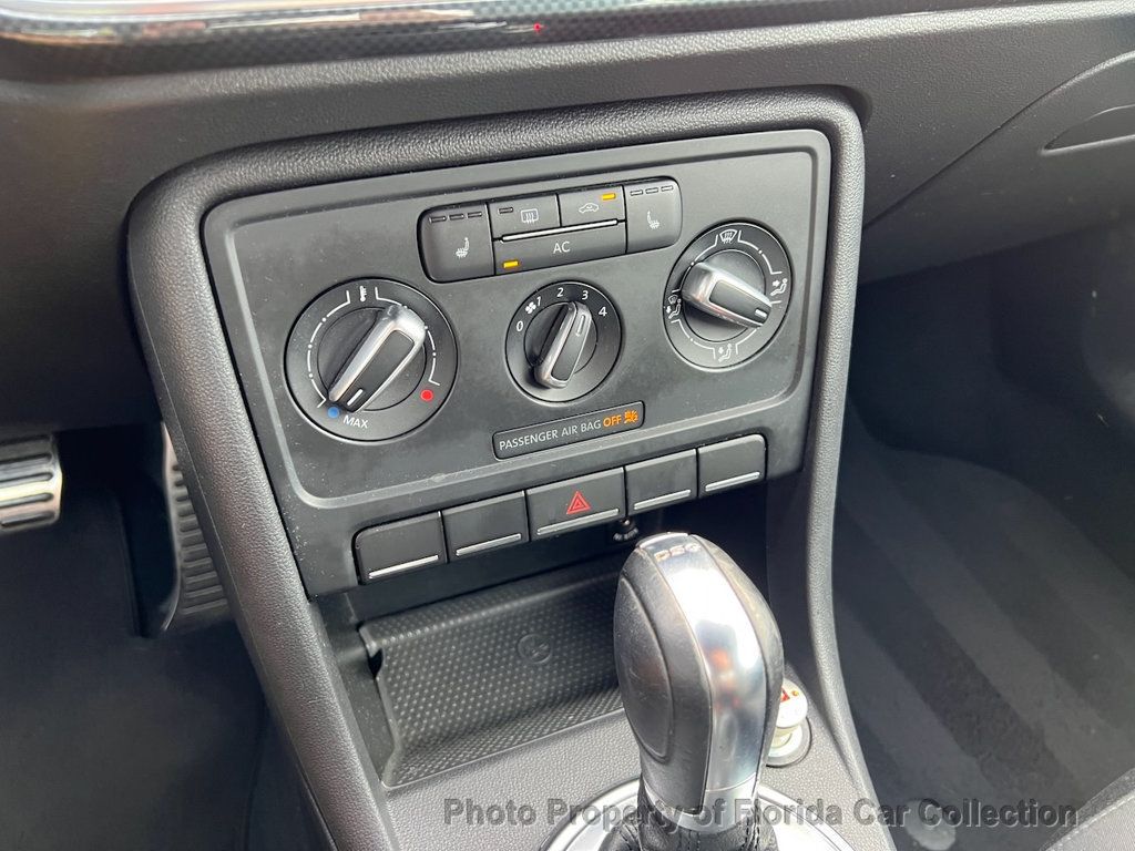 2012 Volkswagen Beetle Coupe DSG 2.0T Black Turbo Launch Edition PZEV - 22787758 - 60