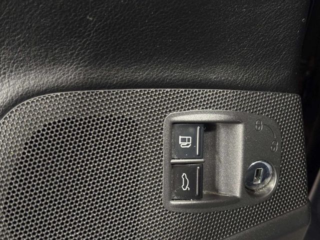 2012 Volkswagen CC 4dr Sedan Manual Sport - 23018969 - 25