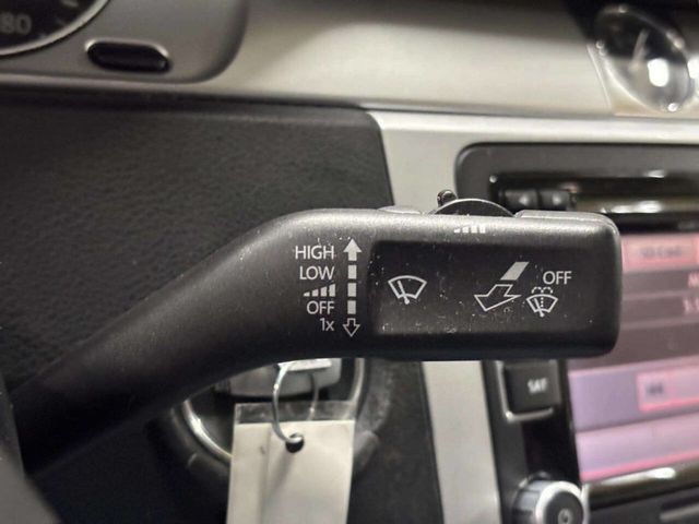 2012 Volkswagen CC 4dr Sedan Manual Sport - 23018969 - 30