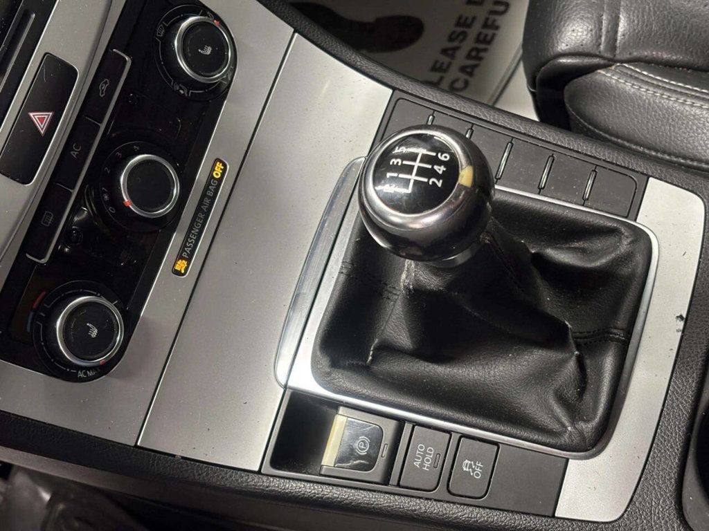 2012 Volkswagen CC 4dr Sedan Manual Sport - 23018969 - 32