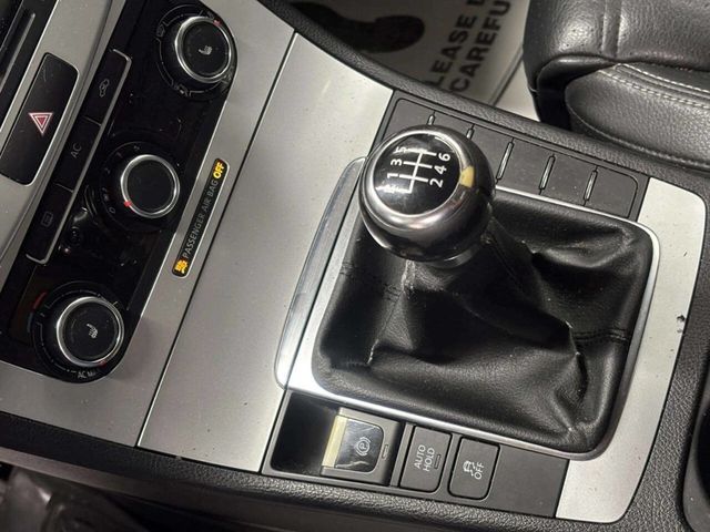 2012 Volkswagen CC 4dr Sedan Manual Sport - 23018969 - 32