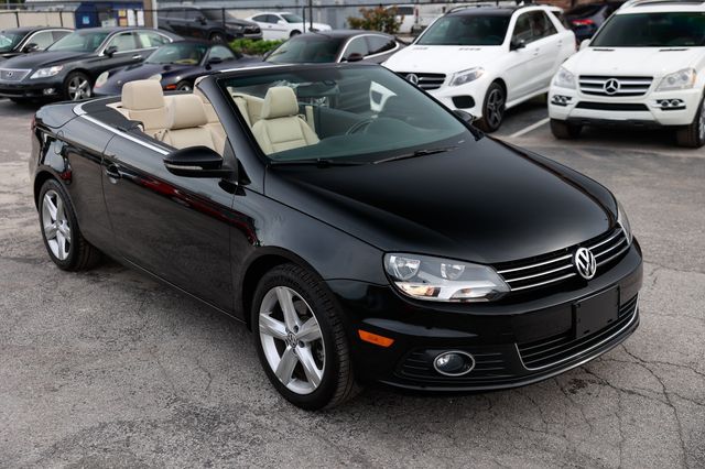 2012 Volkswagen Eos 2dr Convertible Executive SULEV - 22941513 - 18