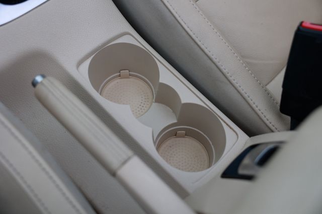 2012 Volkswagen Eos 2dr Convertible Executive SULEV - 22941513 - 41