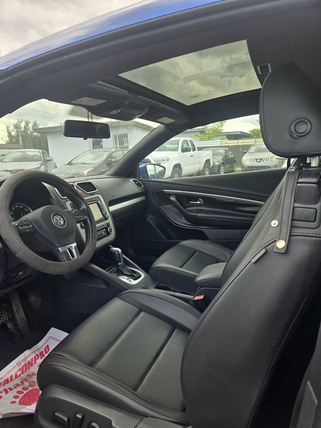 2012 Volkswagen Eos 2dr Convertible Komfort SULEV - 23011844 - 11