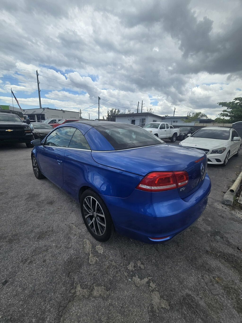 2012 Volkswagen Eos 2dr Convertible Komfort SULEV - 23011844 - 15