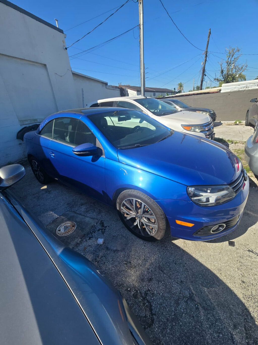 2012 Volkswagen Eos 2dr Convertible Komfort SULEV - 23011844 - 3