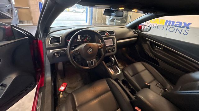 2012 Volkswagen Eos 2dr Convertible Komfort SULEV Clean Title Florida Car - 23034673 - 9