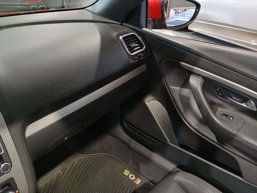 2012 Volkswagen Eos 2dr Convertible Komfort SULEV Clean Title Florida Car - 23034673 - 27