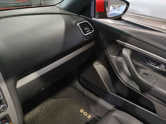 2012 Volkswagen Eos 2dr Convertible Komfort SULEV Clean Title Florida Car - 23034673 - 27