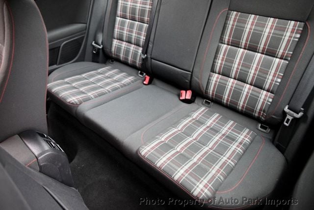 2012 Volkswagen Golf GTI Base Trim - 22296586 - 21