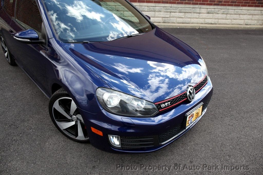 2012 Volkswagen Golf GTI Base photo 13