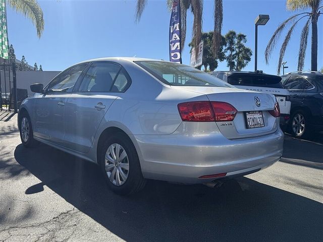 2012 Volkswagen Jetta Sedan  - 22976359 - 11