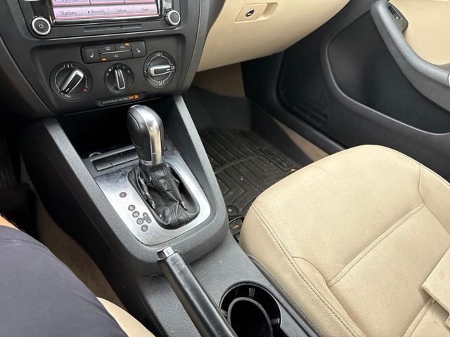 2012 Volkswagen Jetta Sedan 2.5L SE - 23067728 - 18