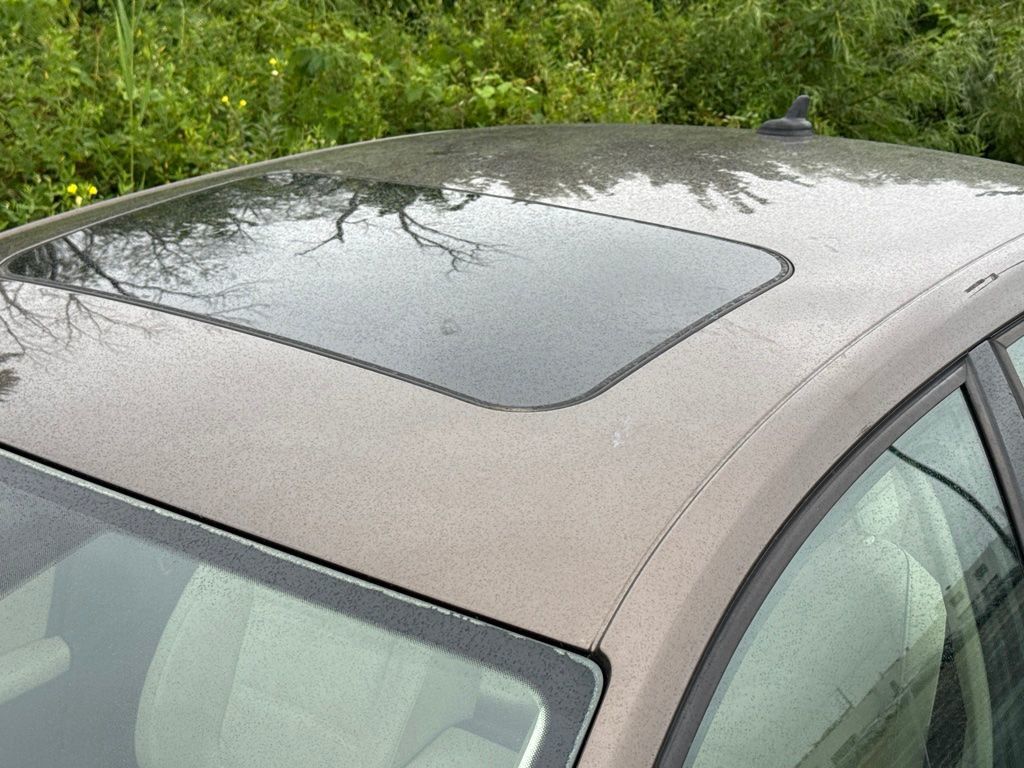 2012 Volkswagen Jetta Sedan 2.5L SE - 23067728 - 3