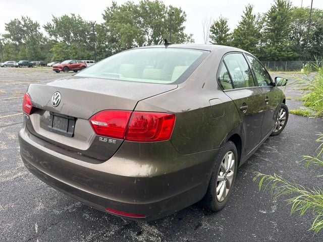 2012 Volkswagen Jetta Sedan 2.5L SE - 23067728 - 5