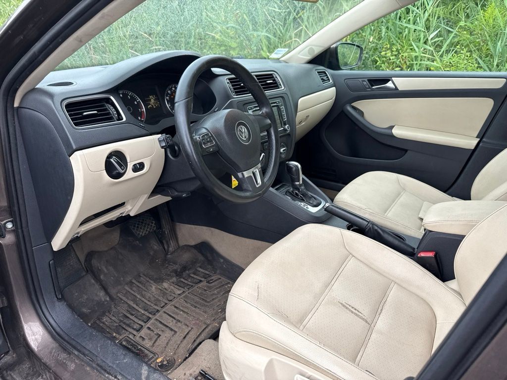 2012 Volkswagen Jetta Sedan 2.5L SE - 23067728 - 8