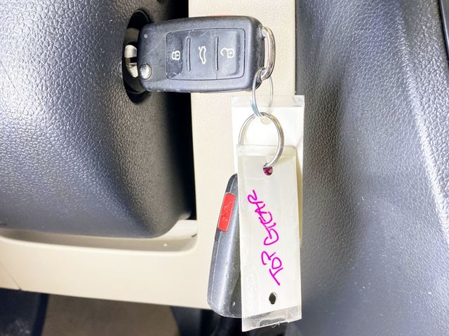 2012 Volkswagen Jetta Sedan 4dr Automatic SE - 22950507 - 25