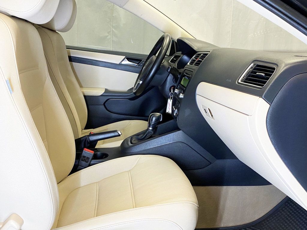 2012 Volkswagen Jetta Sedan 4dr Automatic SE - 22950507 - 34