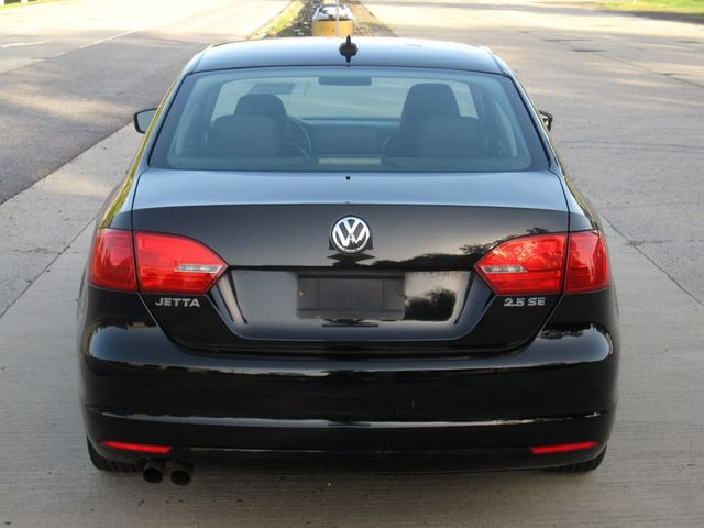 2012 Volkswagen Jetta Sedan 4dr Automatic SE w/Convenience & Sunroof - 23048806 - 13