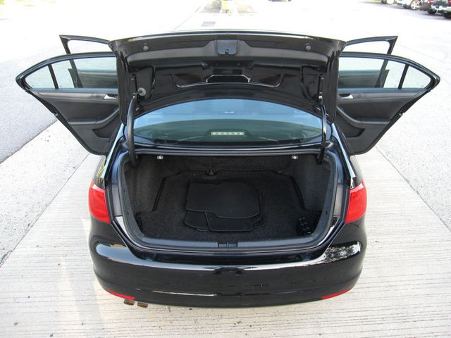 2012 Volkswagen Jetta Sedan 4dr Automatic SE w/Convenience & Sunroof - 23048806 - 27
