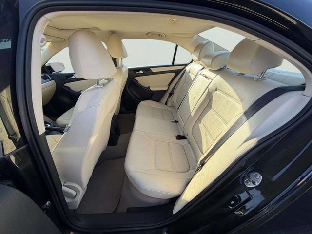 2012 Volkswagen Jetta Sedan 4dr Automatic SE w/Convenience & Sunroof - 22998520 - 15