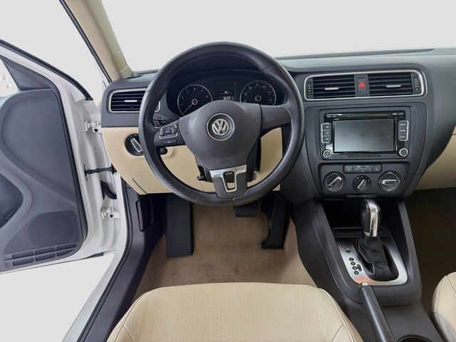 2012 Volkswagen Jetta Sedan 4dr Automatic SE w/Convenience & Sunroof - 23064764 - 20