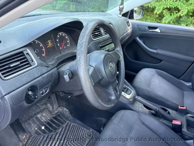 2012 Volkswagen Jetta Sedan S - 22905646 - 10