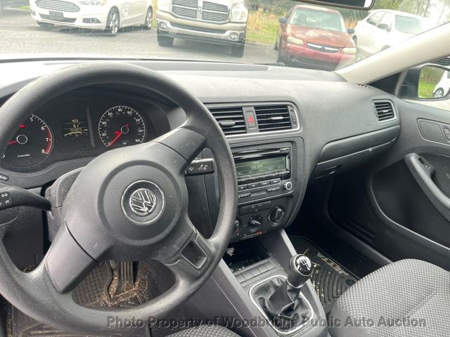2012 Volkswagen Jetta Sedan S - 23010473 - 9