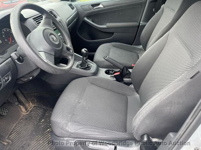2012 Volkswagen Jetta Sedan S - 23010473 - 6