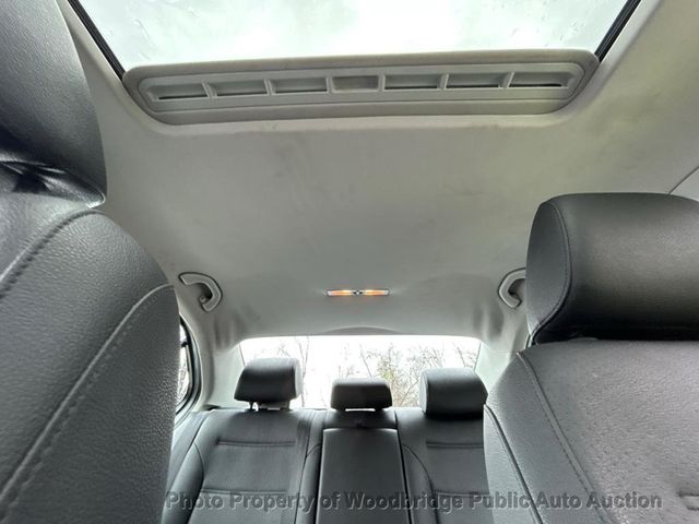 2012 Volkswagen Jetta Sedan SE - 23000030 - 10