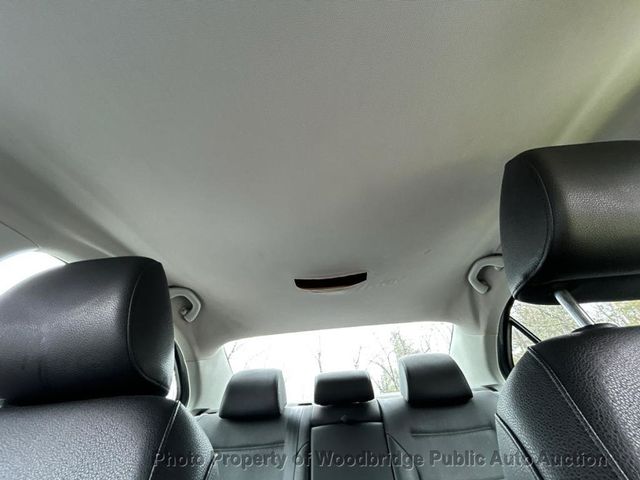 2012 Volkswagen Jetta Sedan SE - 23001324 - 9