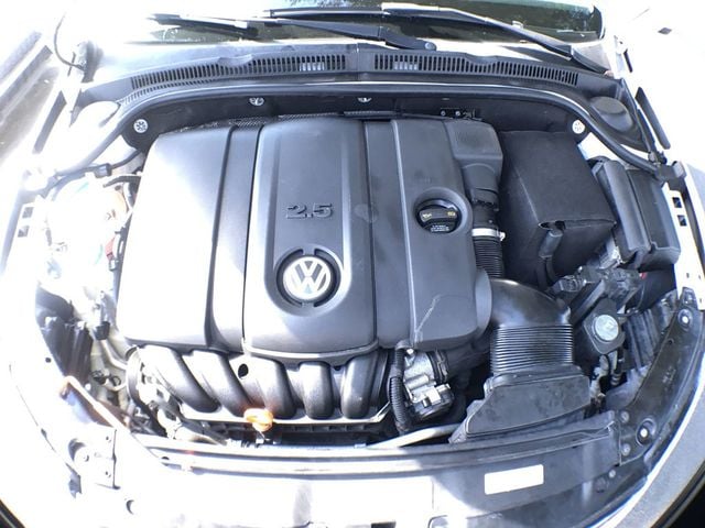 2012 Volkswagen Jetta Sedan SE - 22637337 - 10