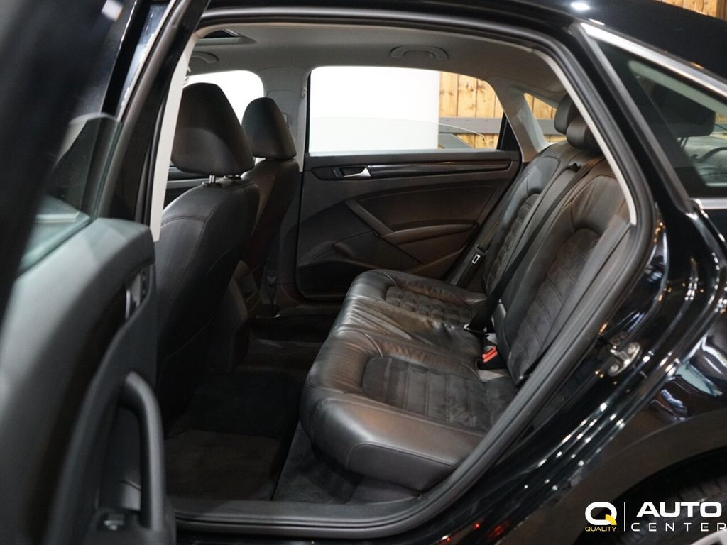2012 Volkswagen Passat 4dr Sedan 2.0L DSG TDI SEL Premium - 22957483 - 25