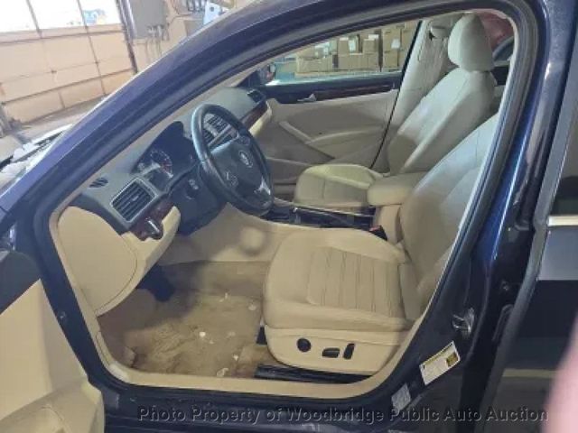 2012 Volkswagen Passat 4dr Sedan 2.5L Automatic SEL - 22991769 - 6