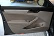 2012 Volkswagen Passat 4dr Sedan 2.5L Automatic SE w/Sunroof - 23060813 - 20
