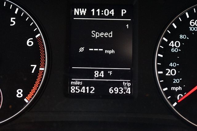 2012 Volkswagen Passat 4dr Sedan 2.5L Automatic SE w/Sunroof - 23060813 - 47