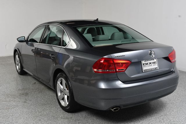 2012 Volkswagen Passat 4dr Sedan 2.5L Automatic SE w/Sunroof - 23060813 - 8