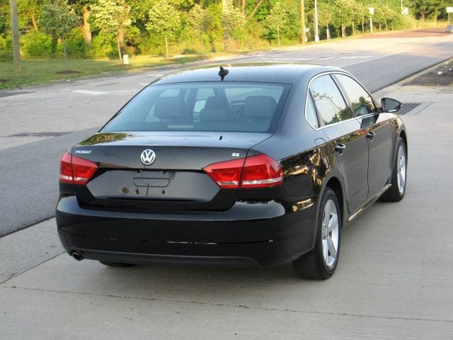 2012 Volkswagen Passat 4dr Sedan 2.5L Manual SE - 22480523 - 7