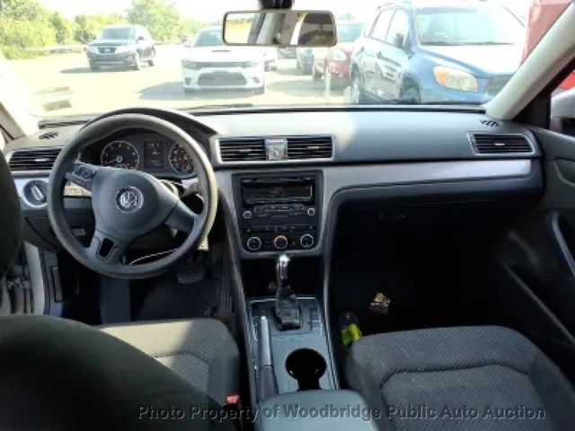 2012 Volkswagen Passat S - 23093044 - 6