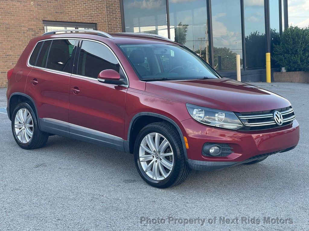 2012 Volkswagen Tiguan SE photo 4