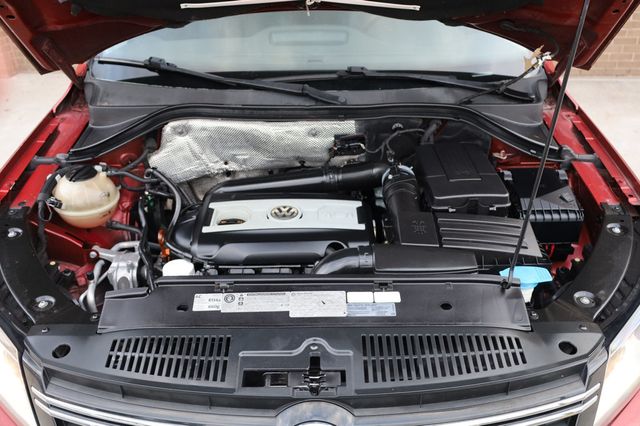 2012 Volkswagen Tiguan 2WD 4dr Automatic LE - 22931682 - 9