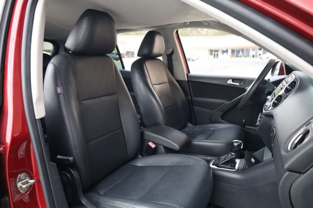 2012 Volkswagen Tiguan 2WD 4dr Automatic LE - 22931682 - 22