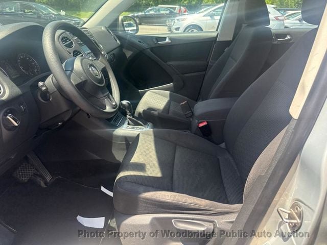 2012 Volkswagen Tiguan 4-Motion - 23056137 - 13