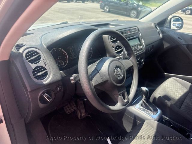 2012 Volkswagen Tiguan 4-Motion - 23056137 - 14