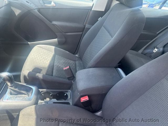 2012 Volkswagen Tiguan 4-Motion - 23056137 - 15