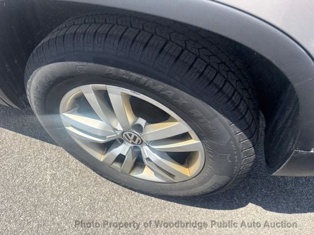 2012 Volkswagen Tiguan 4-Motion - 23056137 - 18