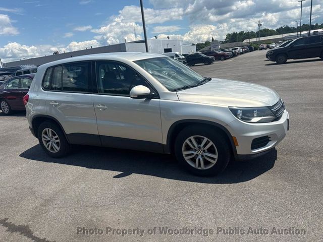 2012 Volkswagen Tiguan 4-Motion - 23056137 - 1