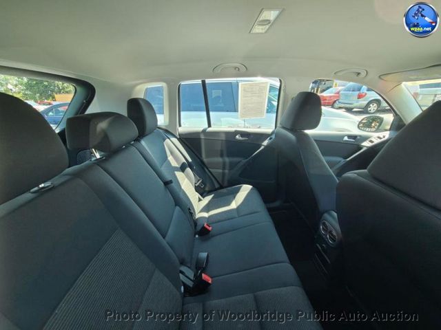 2012 Volkswagen Tiguan 4-Motion - 23088643 - 4