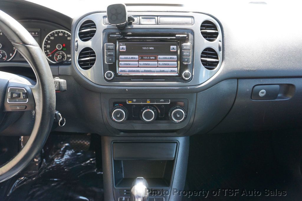 2012 Volkswagen Tiguan 4WD 4dr Automatic SE LEATHER HEATED SEATS REAR CAMERA BLUETOOTH - 22911555 - 16